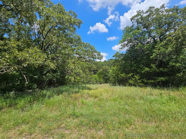 Hickory Hill Drive, Sulphur, OK 73086