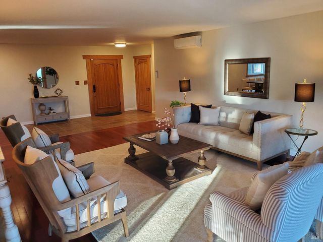 3778 Burke Pl, Sonoma, CA 95476