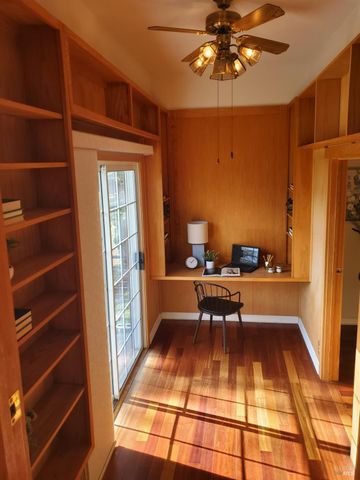 3778 Burke Pl, Sonoma, CA 95476