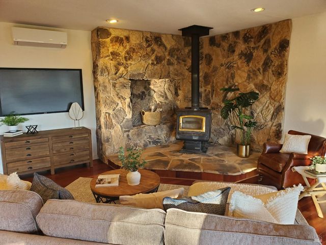 3778 Burke Pl, Sonoma, CA 95476