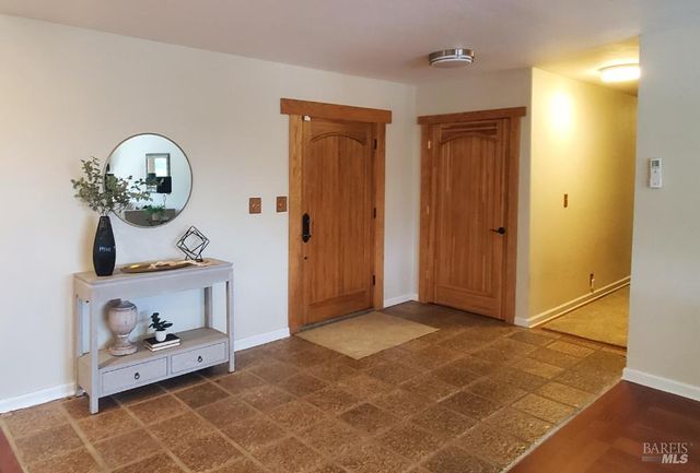 3778 Burke Pl, Sonoma, CA 95476