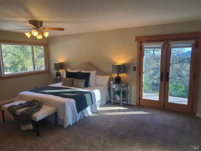 3778 Burke Pl, Sonoma, CA 95476