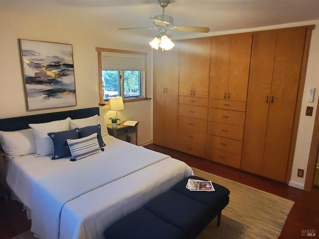 3778 Burke Pl, Sonoma, CA 95476