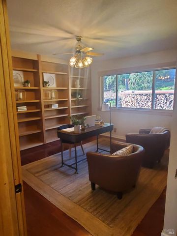 3778 Burke Pl, Sonoma, CA 95476