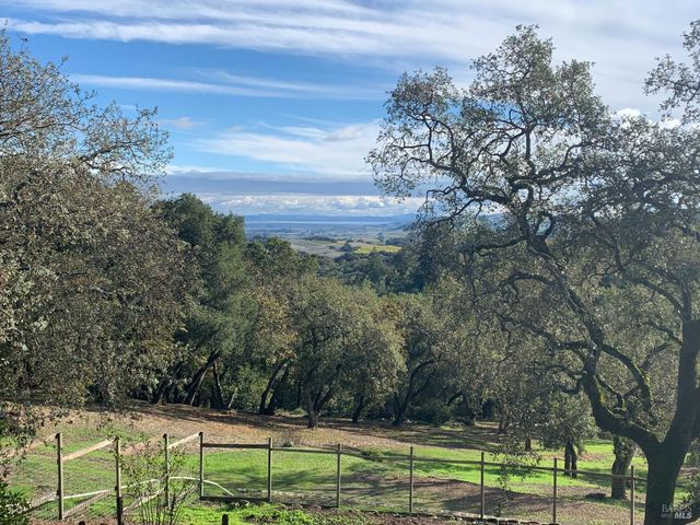 3778 Burke Pl, Sonoma, CA 95476