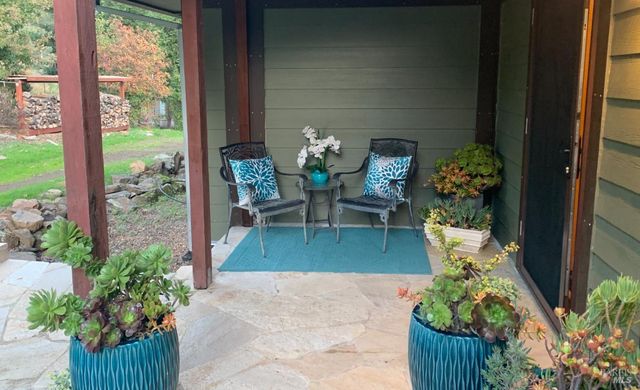 3778 Burke Pl, Sonoma, CA 95476