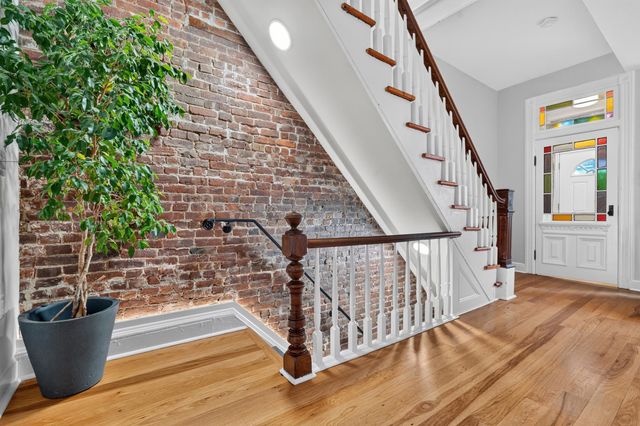 88 JEWETT AVE, Jc, Journal Square, NJ 07304