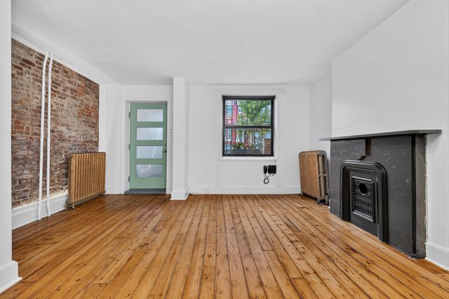 88 JEWETT AVE, Jc, Journal Square, NJ 07304