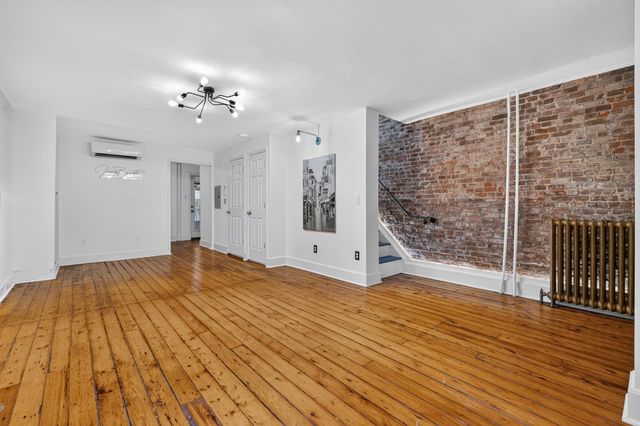 88 JEWETT AVE, Jc, Journal Square, NJ 07304