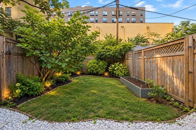 88 JEWETT AVE, Jc, Journal Square, NJ 07304