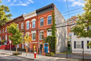 88 JEWETT AVE, Jc, Journal Square, NJ 07304