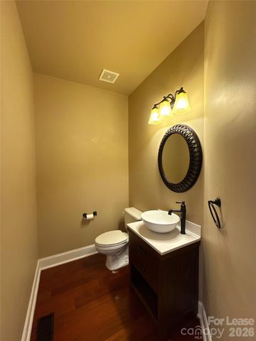 15816 Feeny Court, Charlotte, NC 28278