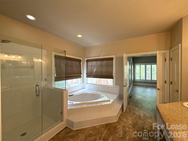 15816 Feeny Court, Charlotte, NC 28278
