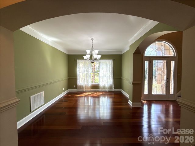 15816 Feeny Court, Charlotte, NC 28278