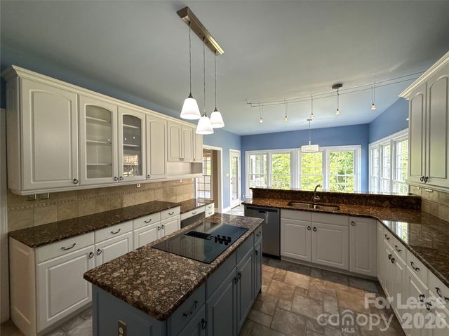 15816 Feeny Court, Charlotte, NC 28278