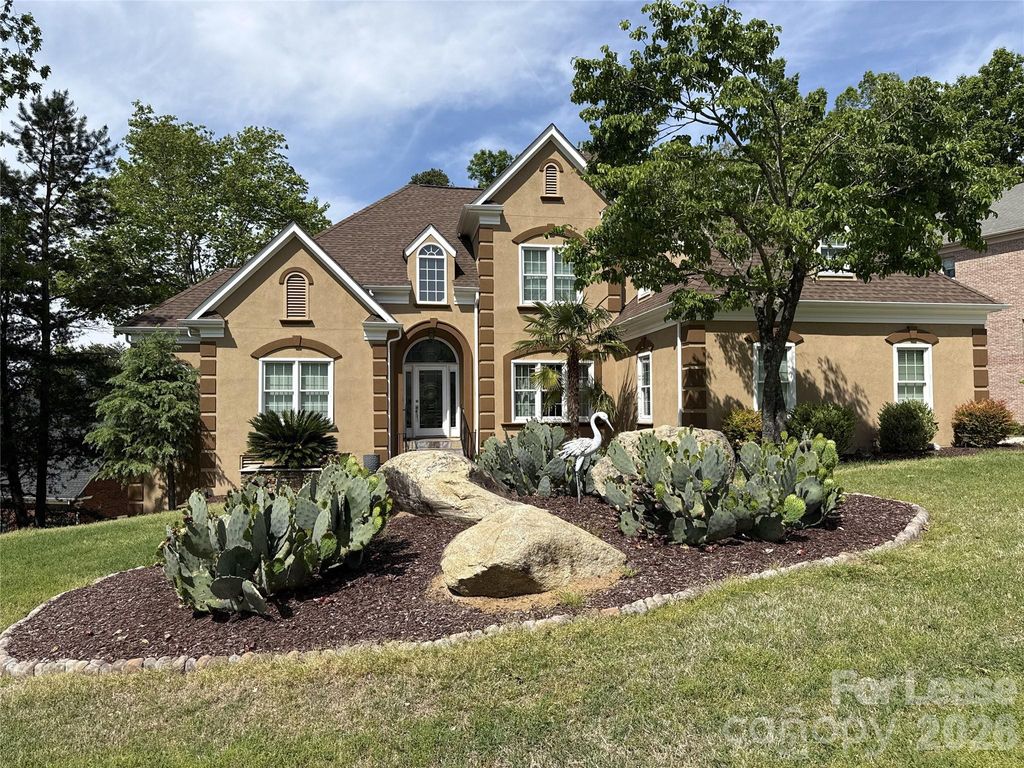 15816 Feeny Court, Charlotte, NC 28278