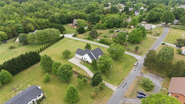 293 Rock House Road, Winston-salem, NC 27127