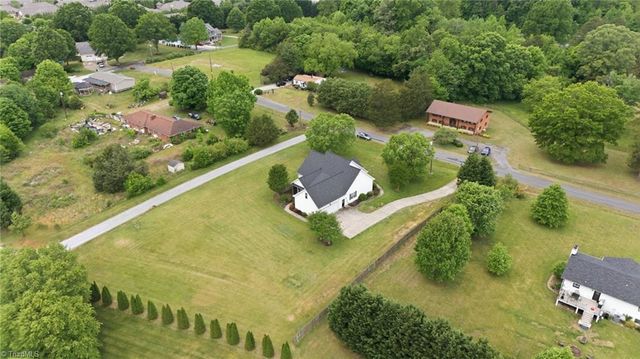 293 Rock House Road, Winston-salem, NC 27127