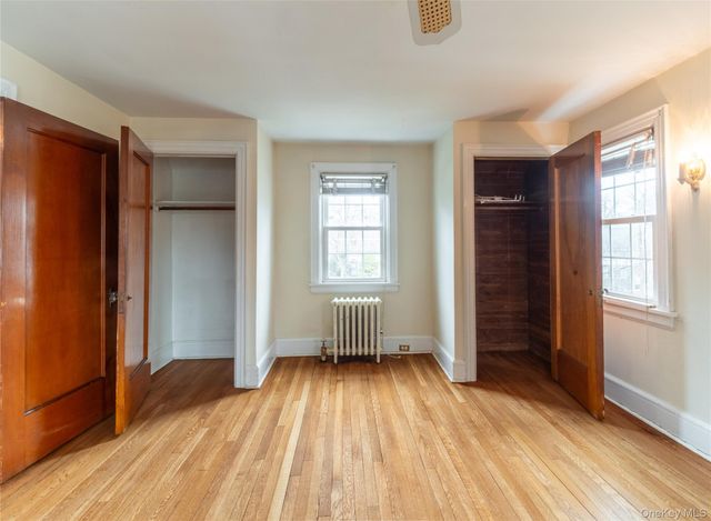 60 Parkway E, Mount Vernon, NY 10552