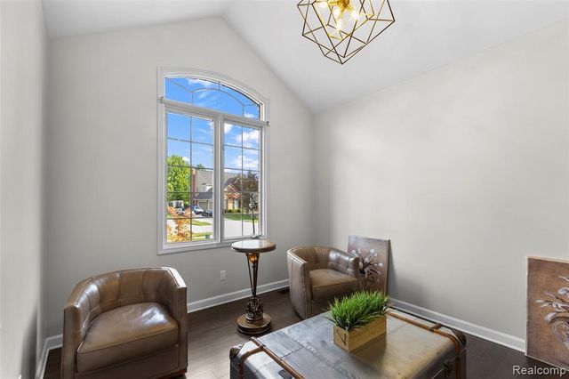 12173 Chandler Drive, Plymouth, MI 48170