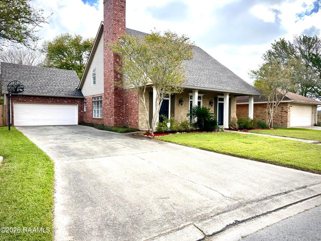 102 Channing Circle, Lafayette, LA 70506