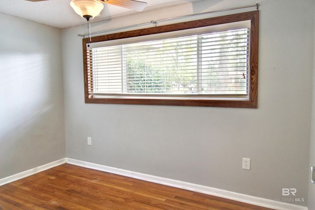 700 E Myrtle Avenue, Foley, AL 36535