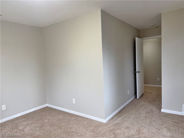 3003 Walter Road, North Olmsted, OH 44070