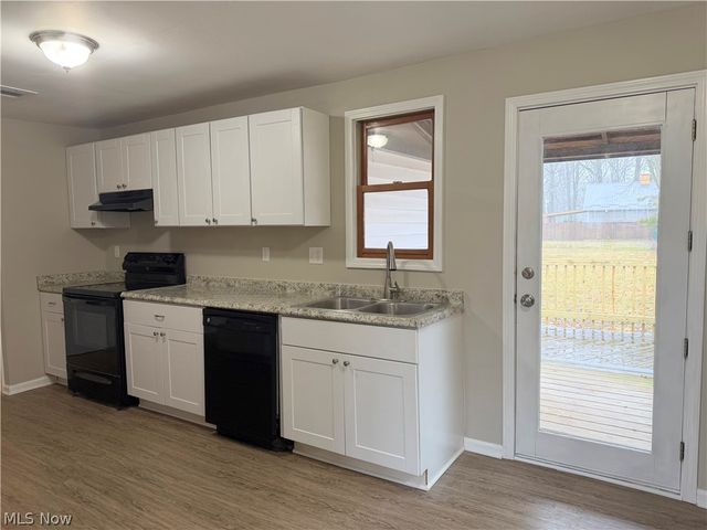 3003 Walter Road, North Olmsted, OH 44070