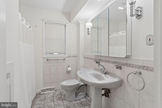 41 KENTUCKY AVE, Hamilton, NJ 08619