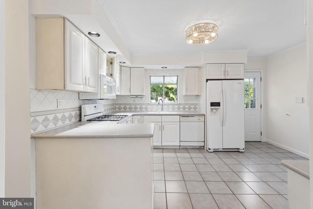 41 KENTUCKY AVE, Hamilton, NJ 08619