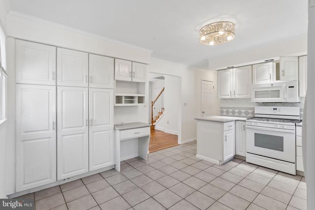 41 KENTUCKY AVE, Hamilton, NJ 08619