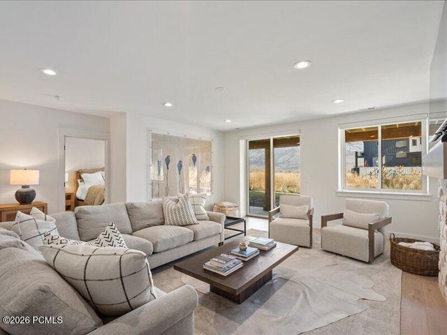 746 E 6300 East, Huntsville, UT 84317