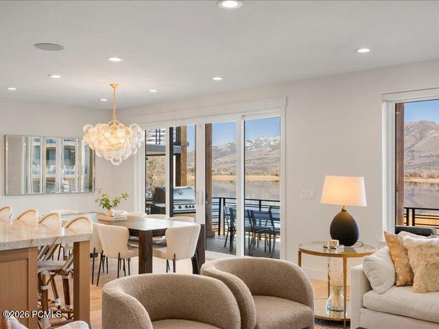 746 E 6300 East, Huntsville, UT 84317