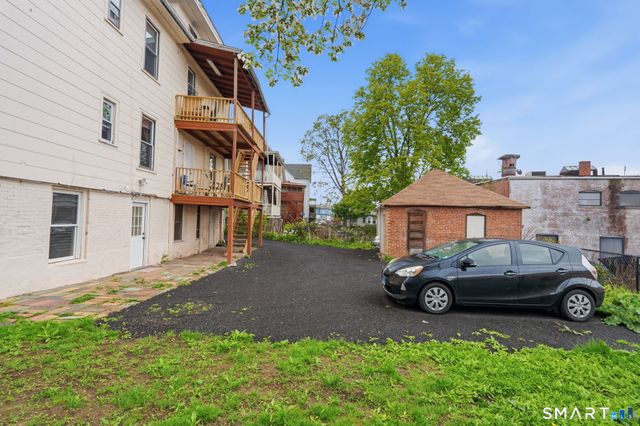 84 Prospect Street, New Britain, CT 06051