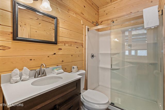 4211 Bruce Ogle Way, Pigeon Forge, TN 37863