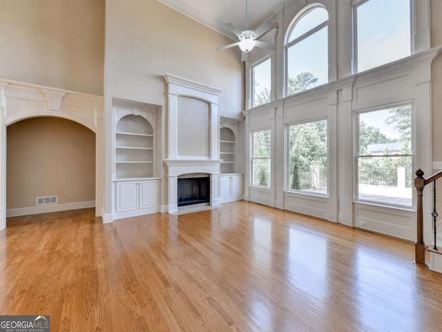 1375 Tree Lane, Snellville, GA 30078