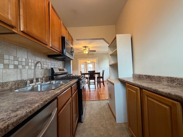 320 Wood Street 2, New Bedford, MA 02745