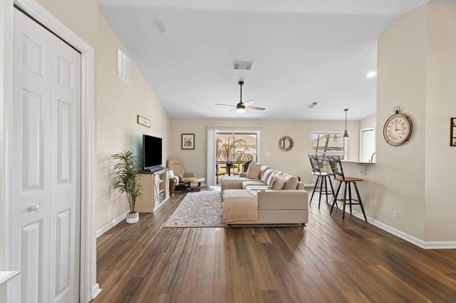 400 SW Ridgecrest Drive, Port St. Lucie, Port St Lucie, FL 34953