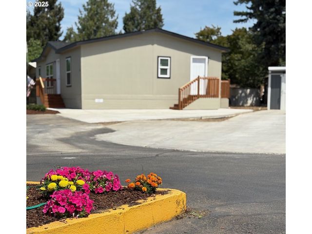 27645 SNYDER Rd 36, Junction City, OR 97448