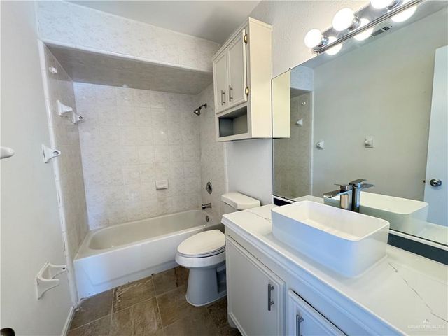 1507 Esperanza Avenue, Hidalgo, TX 78557