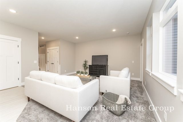 1396 Center Hill Road 52, Lowell, MI 49331