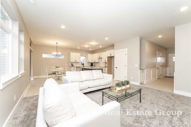 1396 Center Hill Road 52, Lowell, MI 49331