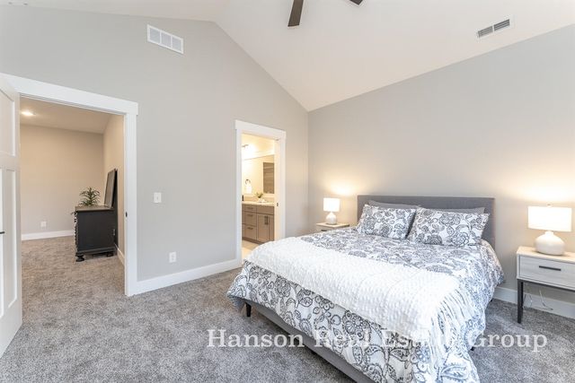 1396 Center Hill Road 52, Lowell, MI 49331