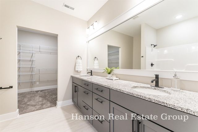1396 Center Hill Road 52, Lowell, MI 49331