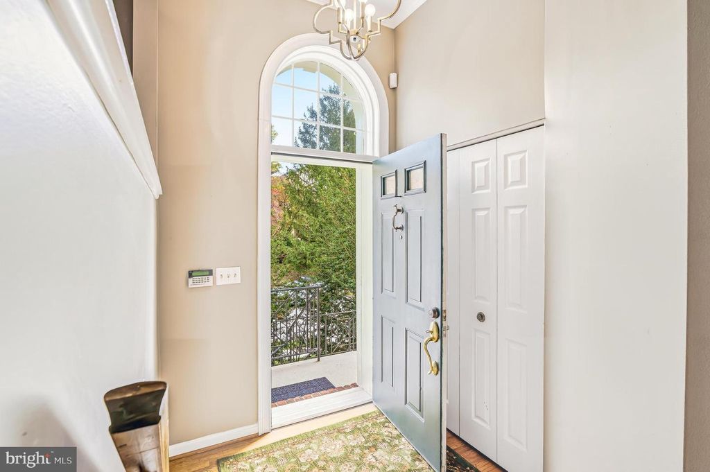 4 CULMORE CT, Lutherville Timonium, MD 21093