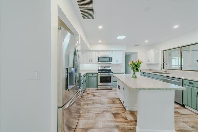 550 BOTTLEBRUSH COURT, New Smyrna Beach, FL 32168