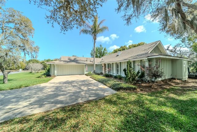 550 BOTTLEBRUSH COURT, New Smyrna Beach, FL 32168