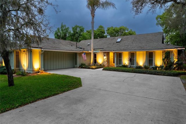 550 BOTTLEBRUSH COURT, New Smyrna Beach, FL 32168