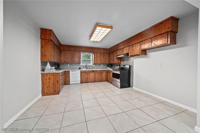 601 Cedar Lane, Fort Smith, AR 72908