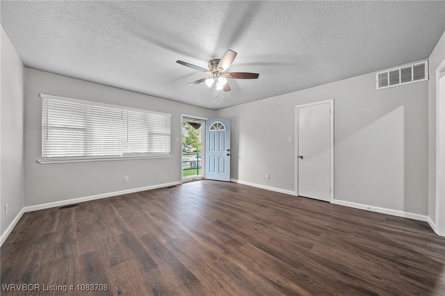 601 Cedar Lane, Fort Smith, AR 72908